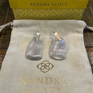 Kendra Scott Silver with pearl stone